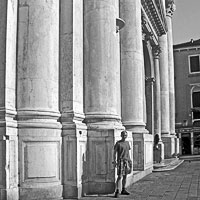 Venice 'Indy' Library